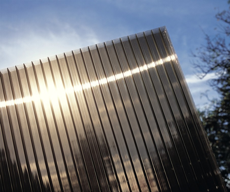 16mm Polycarbonate Sheet - bronze colour image showing visability level through it